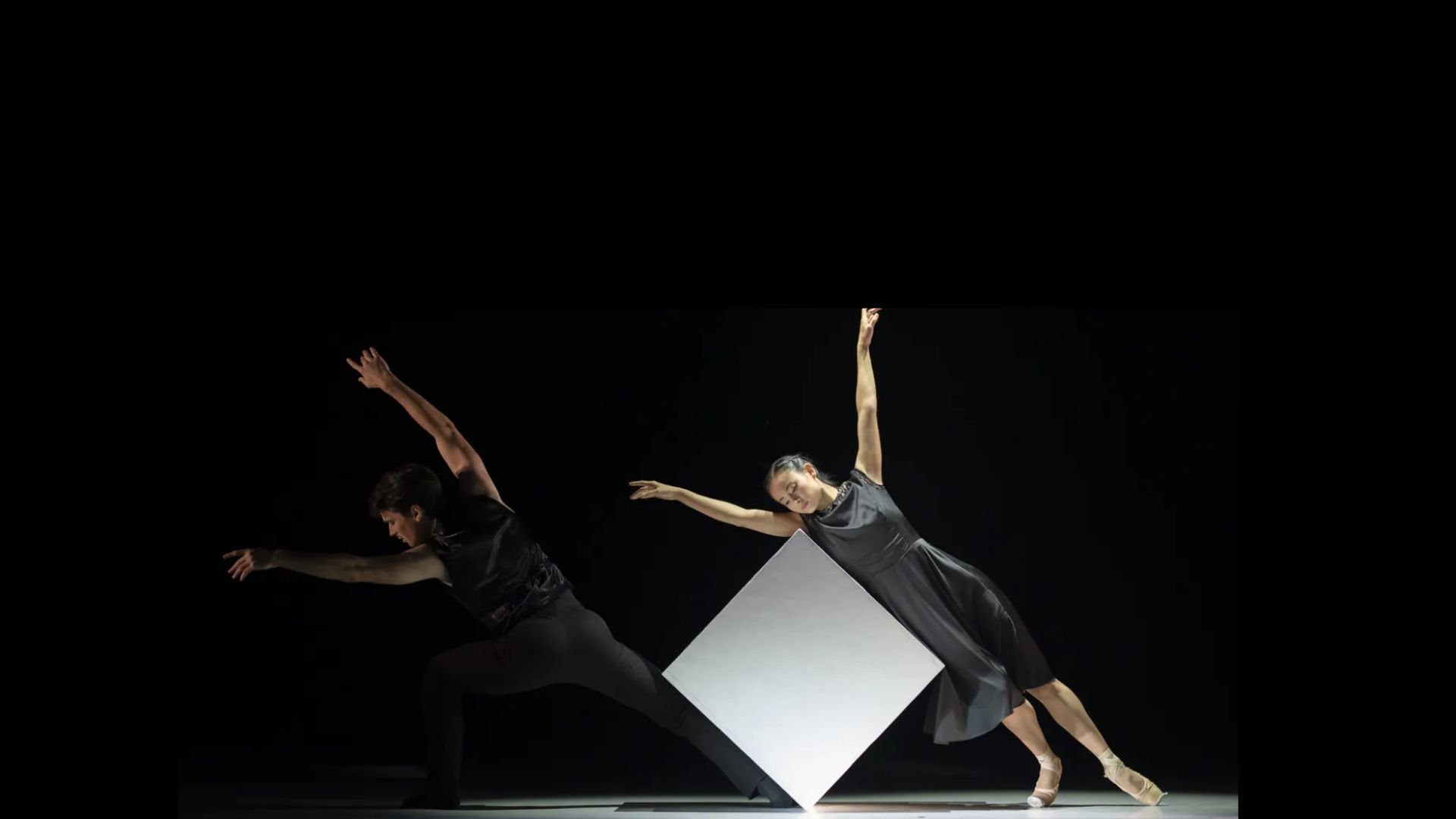Una pequeña plegaria. Homenaje a Arvo Pärt Petr Zuska - Compañía de Ballet Vanemuine