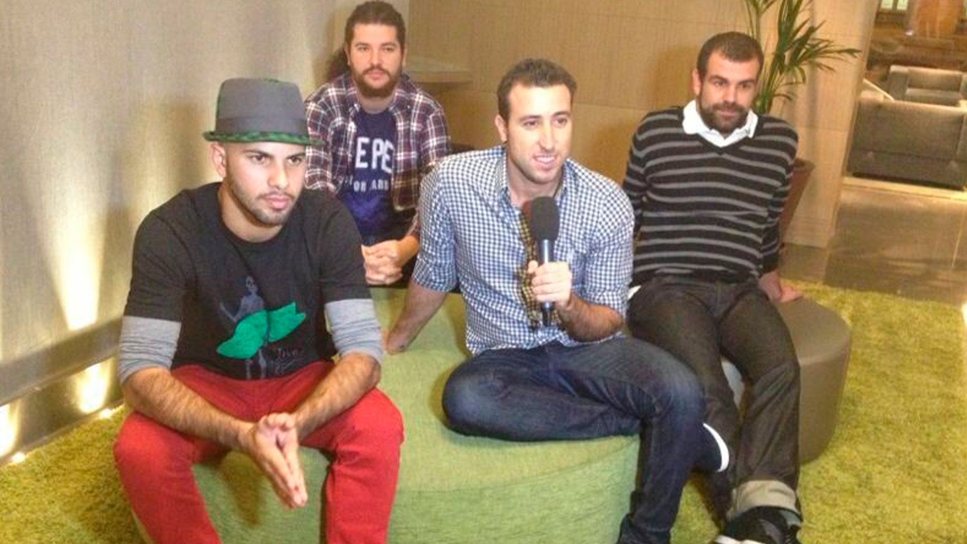 Efecto Pasillo: A Solas 2016